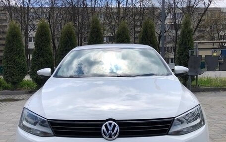 Volkswagen Jetta VI, 2013 год, 1 250 000 рублей, 1 фотография