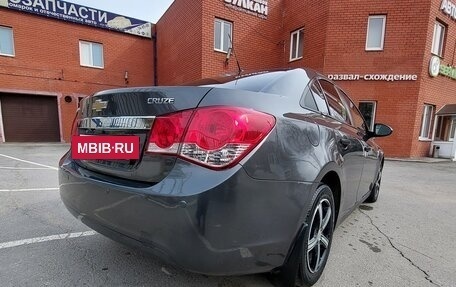 Chevrolet Cruze II, 2011 год, 690 000 рублей, 4 фотография