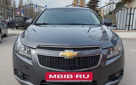 Chevrolet Cruze II, 2011 год, 690 000 рублей, 2 фотография
