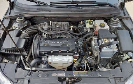 Chevrolet Cruze II, 2011 год, 690 000 рублей, 10 фотография