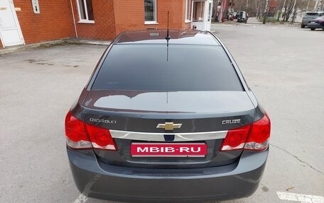 Chevrolet Cruze II, 2011 год, 690 000 рублей, 8 фотография