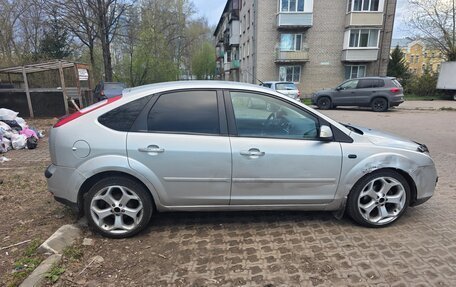 Ford Focus II рестайлинг, 2007 год, 250 000 рублей, 17 фотография