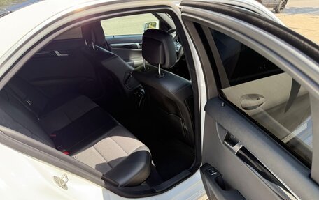 Mercedes-Benz C-Класс, 2013 год, 1 350 000 рублей, 23 фотография