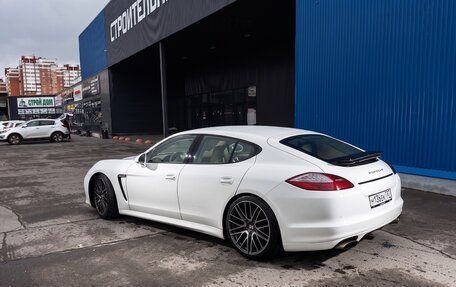Porsche Panamera II рестайлинг, 2012 год, 2 000 000 рублей, 3 фотография