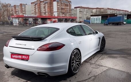 Porsche Panamera II рестайлинг, 2012 год, 2 000 000 рублей, 4 фотография