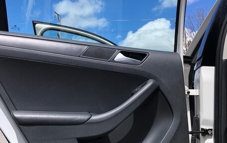 Volkswagen Jetta VI, 2013 год, 1 250 000 рублей, 9 фотография