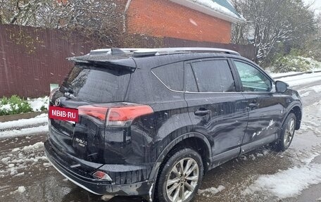 Toyota RAV4, 2018 год, 2 850 000 рублей, 5 фотография