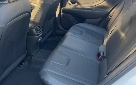 Hyundai Elantra, 2023 год, 2 330 000 рублей, 8 фотография