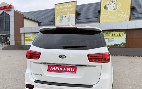 KIA Carnival III, 2018 год, 3 070 000 рублей, 5 фотография