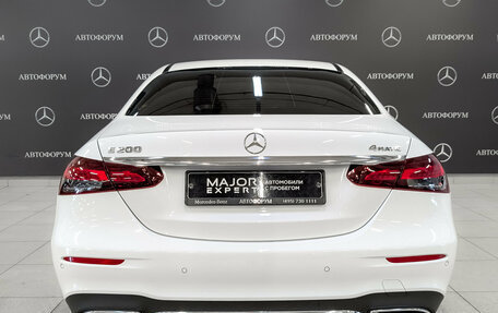 Mercedes-Benz E-Класс, 2022 год, 5 650 000 рублей, 6 фотография