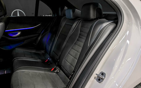 Mercedes-Benz E-Класс, 2022 год, 5 650 000 рублей, 12 фотография