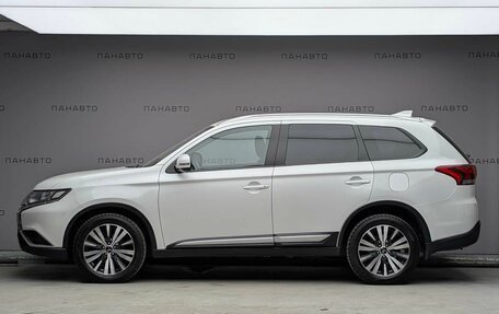 Mitsubishi Outlander III рестайлинг 3, 2019 год, 2 175 000 рублей, 3 фотография