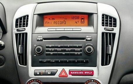 KIA cee'd I рестайлинг, 2008 год, 539 000 рублей, 11 фотография