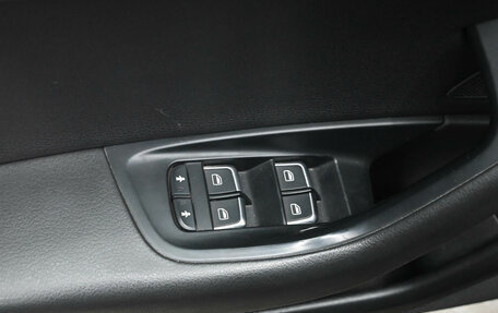 Audi A6, 2013 год, 1 880 000 рублей, 13 фотография