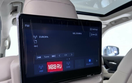 Toyota Land Cruiser, 2022 год, 8 250 000 рублей, 32 фотография