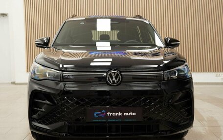 Volkswagen Tiguan, 2025 год, 5 200 000 рублей, 2 фотография