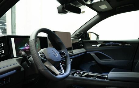 Volkswagen Tiguan, 2025 год, 5 200 000 рублей, 6 фотография