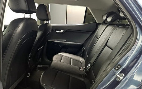 KIA Stonic, 2021 год, 1 061 000 рублей, 9 фотография