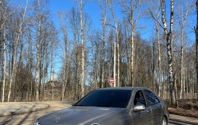 Mercedes-Benz C-Класс, 2004 год, 495 000 рублей, 1 фотография