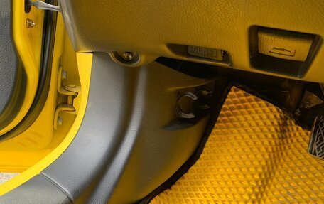 Toyota Celica VII рестайлинг, 2004 год, 1 700 000 рублей, 15 фотография