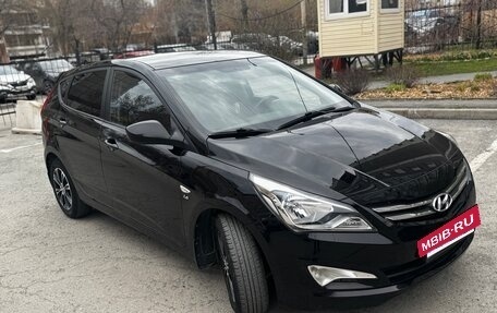 Hyundai Solaris II рестайлинг, 2015 год, 1 190 000 рублей, 8 фотография