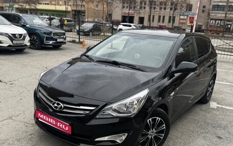 Hyundai Solaris II рестайлинг, 2015 год, 1 190 000 рублей, 9 фотография