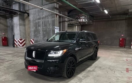 Lincoln Navigator, 2022 год, 9 300 000 рублей, 2 фотография