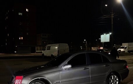 Mercedes-Benz C-Класс, 2004 год, 495 000 рублей, 22 фотография