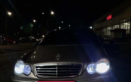 Mercedes-Benz C-Класс, 2004 год, 495 000 рублей, 25 фотография