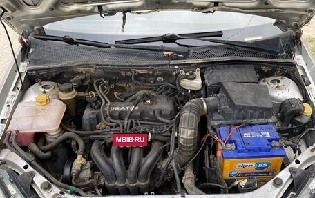 Ford Focus IV, 2004 год, 180 000 рублей, 11 фотография