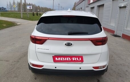 KIA Sportage IV рестайлинг, 2017 год, 2 000 000 рублей, 3 фотография