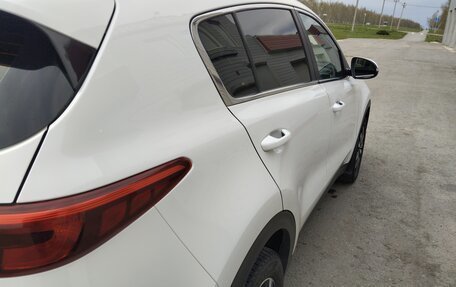 KIA Sportage IV рестайлинг, 2017 год, 2 000 000 рублей, 8 фотография