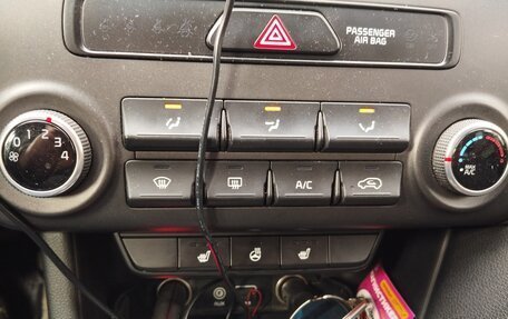 KIA Sportage IV рестайлинг, 2017 год, 2 000 000 рублей, 16 фотография