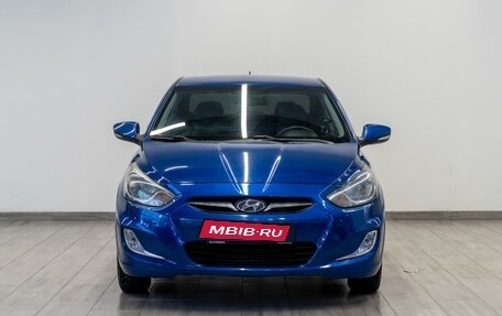 Hyundai Solaris II рестайлинг, 2011 год, 819 000 рублей, 3 фотография