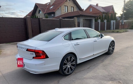 Volvo S90 II рестайлинг, 2021 год, 5 500 000 рублей, 5 фотография