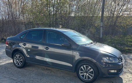 Volkswagen Polo VI (EU Market), 2018 год, 645 000 рублей, 3 фотография