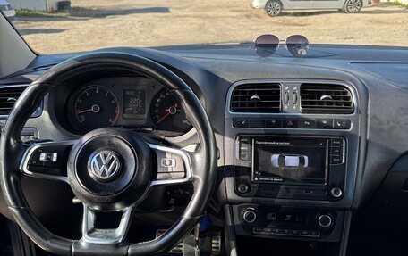 Volkswagen Polo VI (EU Market), 2018 год, 645 000 рублей, 5 фотография