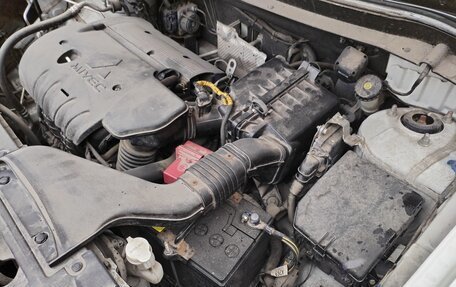 Mitsubishi Outlander III рестайлинг 3, 2012 год, 2 000 000 рублей, 21 фотография