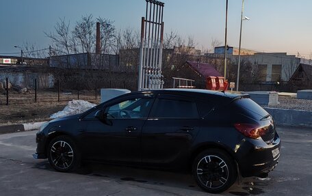 Opel Astra J, 2010 год, 720 000 рублей, 3 фотография