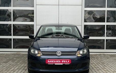 Volkswagen Polo VI (EU Market), 2011 год, 650 000 рублей, 2 фотография