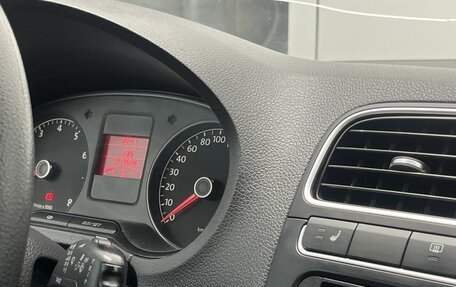 Volkswagen Polo VI (EU Market), 2011 год, 650 000 рублей, 9 фотография