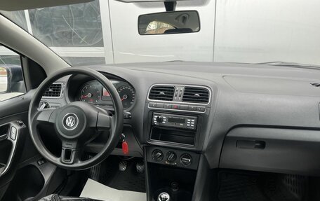 Volkswagen Polo VI (EU Market), 2011 год, 650 000 рублей, 12 фотография
