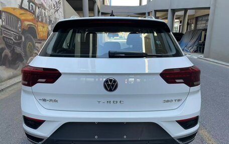 Volkswagen T-Roc I, 2022 год, 1 470 000 рублей, 3 фотография