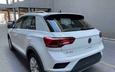 Volkswagen T-Roc I, 2022 год, 1 470 000 рублей, 7 фотография