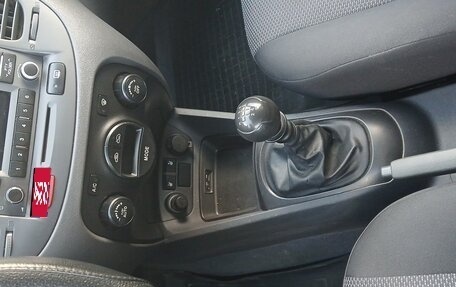 KIA Rio II, 2010 год, 550 000 рублей, 11 фотография