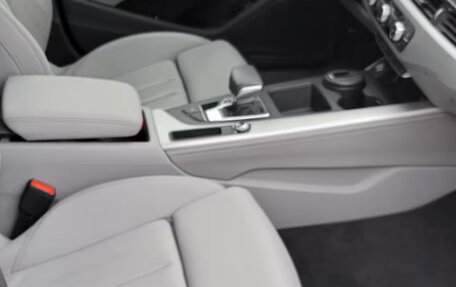 Audi A4, 2023 год, 4 024 429 рублей, 6 фотография