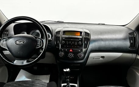 KIA cee'd I рестайлинг, 2009 год, 500 000 рублей, 10 фотография