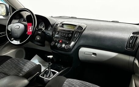 KIA cee'd I рестайлинг, 2009 год, 500 000 рублей, 12 фотография