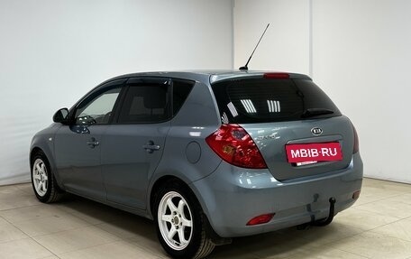 KIA cee'd I рестайлинг, 2009 год, 500 000 рублей, 4 фотография
