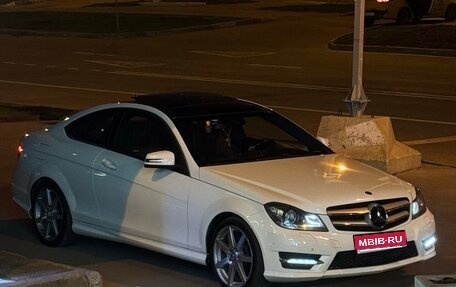 Mercedes-Benz C-Класс, 2014 год, 1 680 000 рублей, 1 фотография